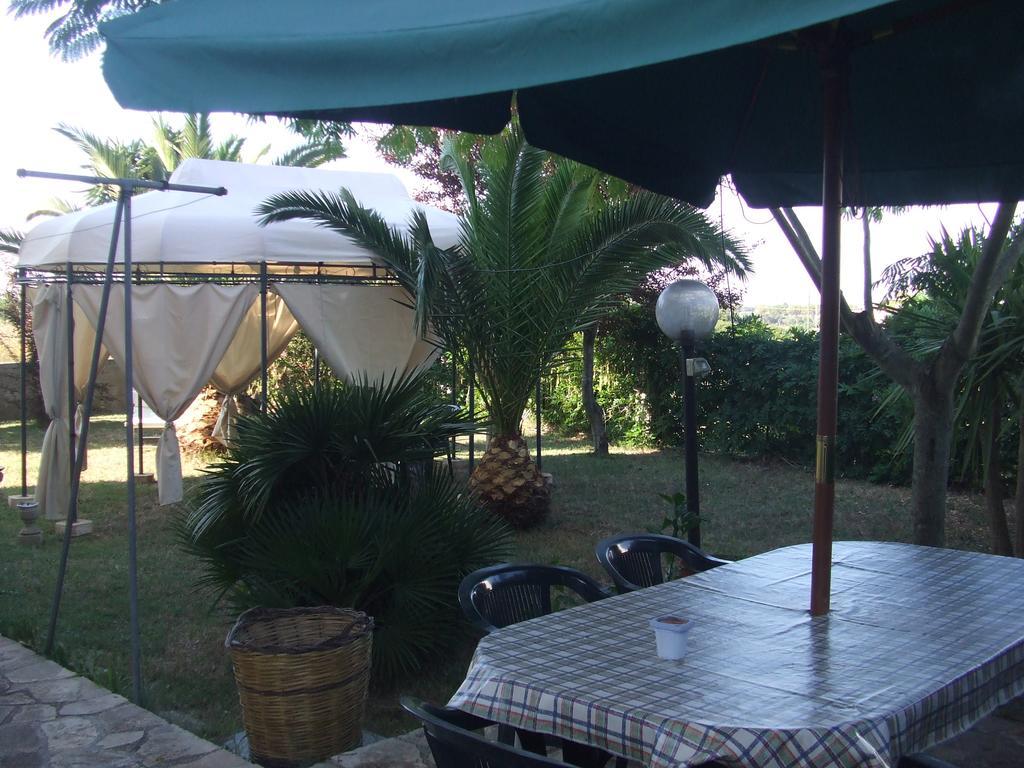 Casa Vacanza La Pajara Andrano Exterior foto