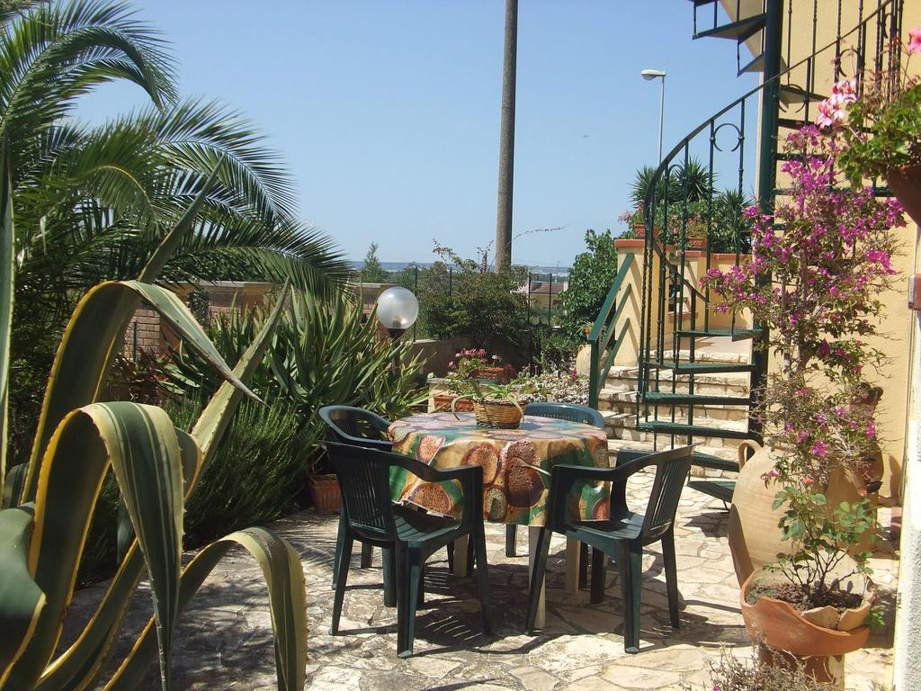 Casa Vacanza La Pajara Andrano Exterior foto